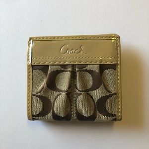 COACH SOHO PLEATED SIGNATURE MINI WALLET